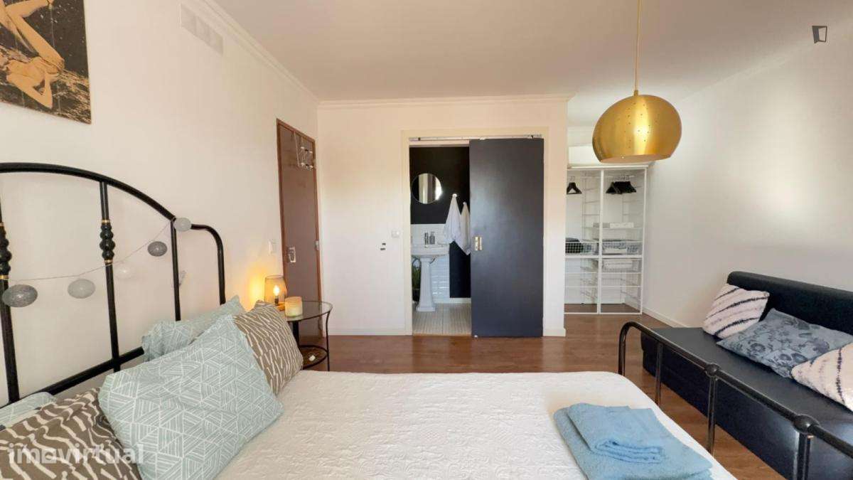 Apartamento com 2 quartos - localizado em Setubal - Grande imagem: 4/23