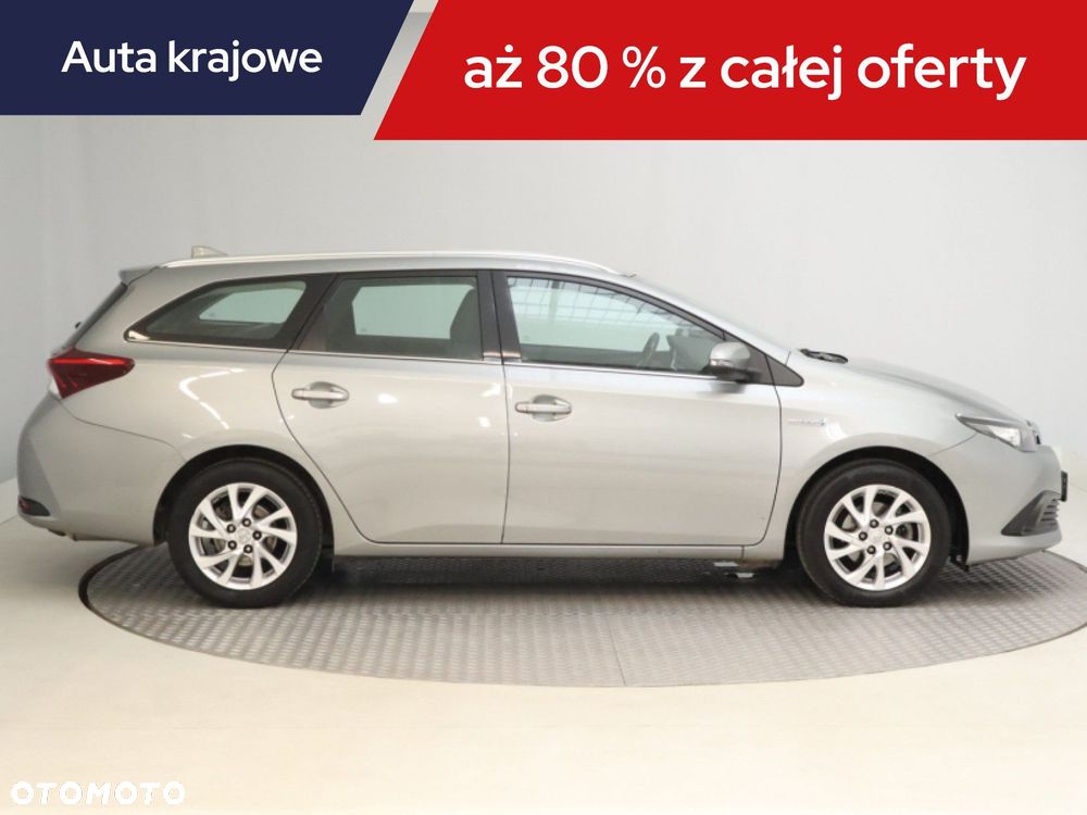 Toyota Auris - 8