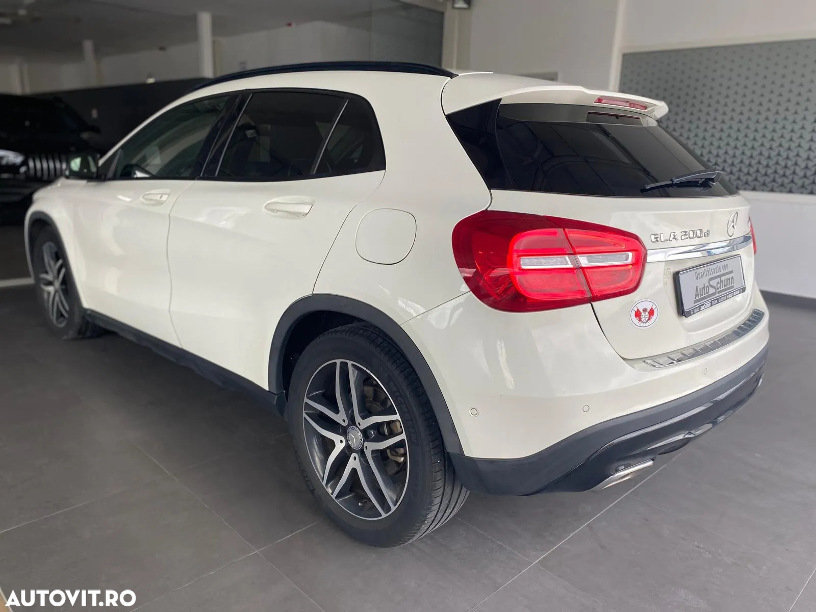 Mercedes-Benz GLA 200 (CDI) d 4Matic 7G-DCT Urban - 7