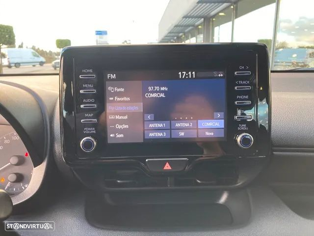 Toyota Yaris 1.5 HDF Premier Edition - 20