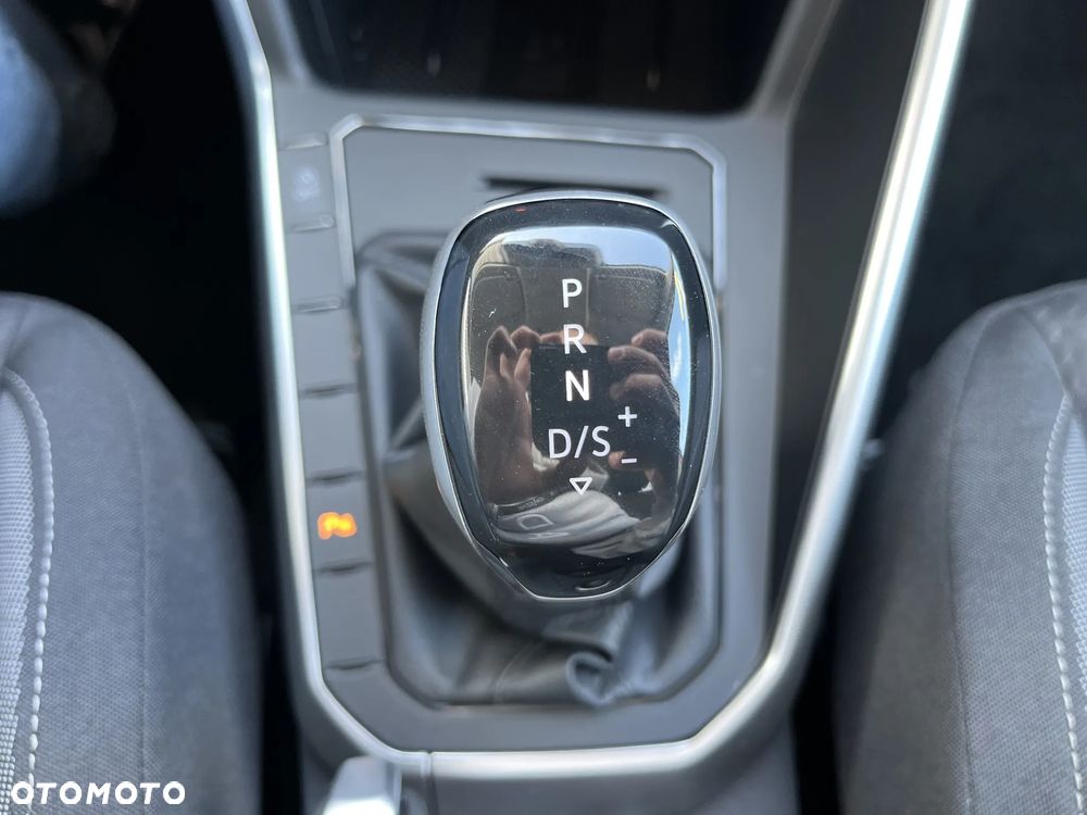 Volkswagen Polo 1.0 TSI Life Plus DSG - 38