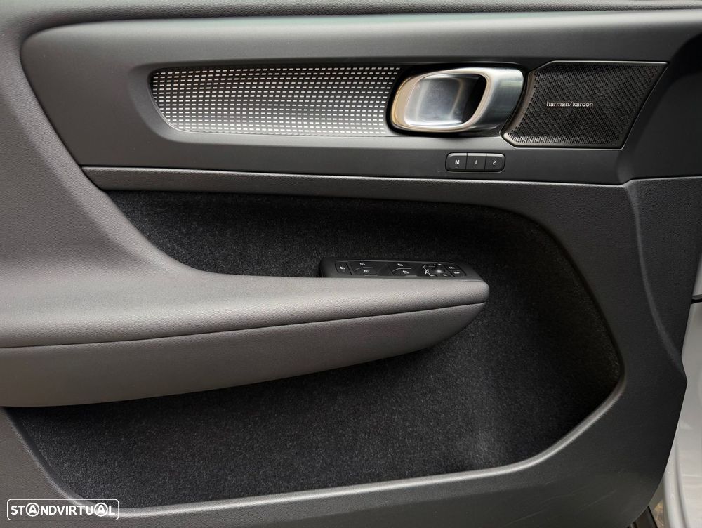 Volvo XC 40 1.5 T5 PHEV R-Design - 16
