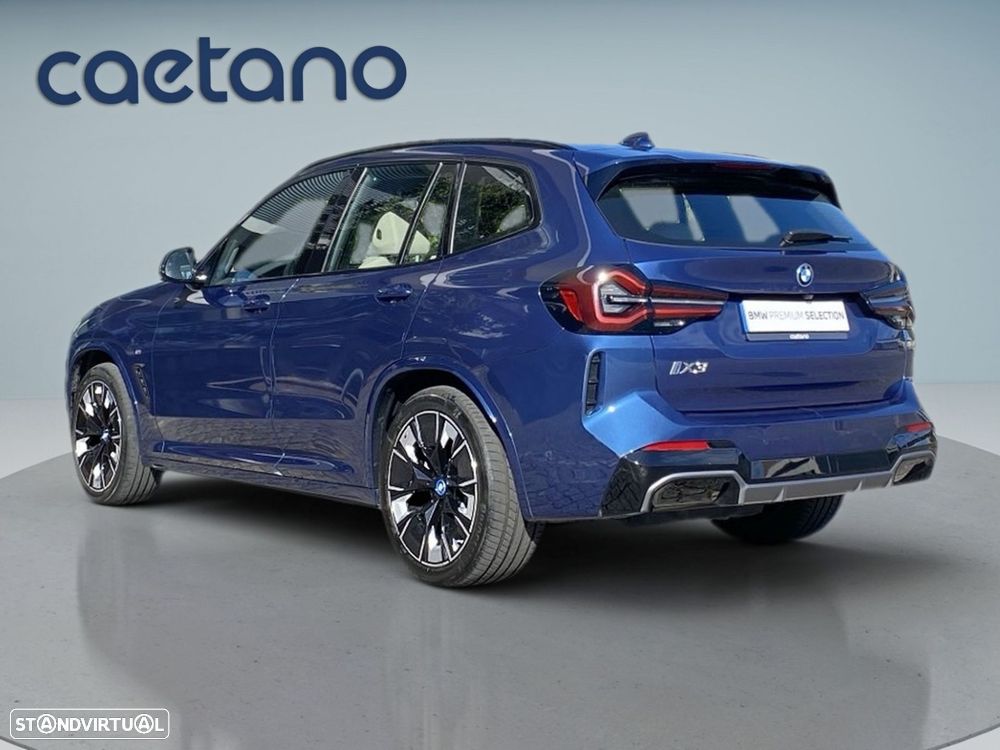 BMW iX3 M Sport Impressive - 29
