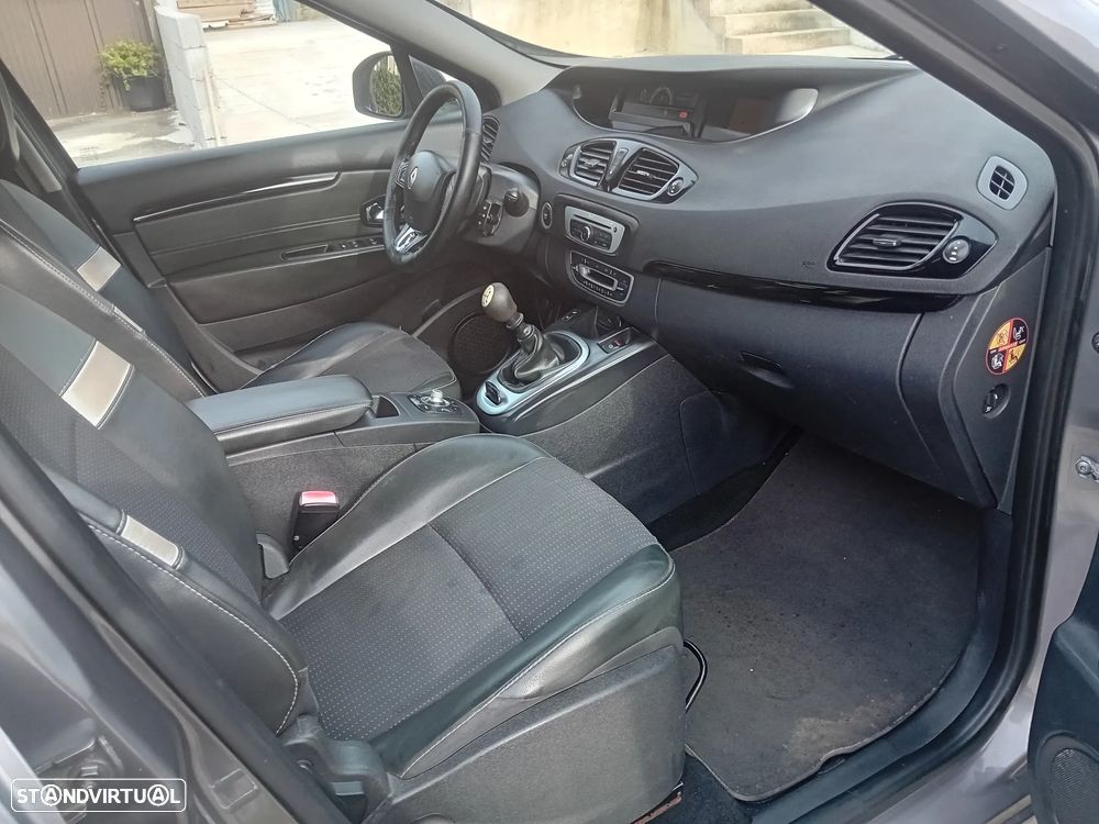 Renault Grand Scénic 1.5 dCi Bose Edition SS - 34