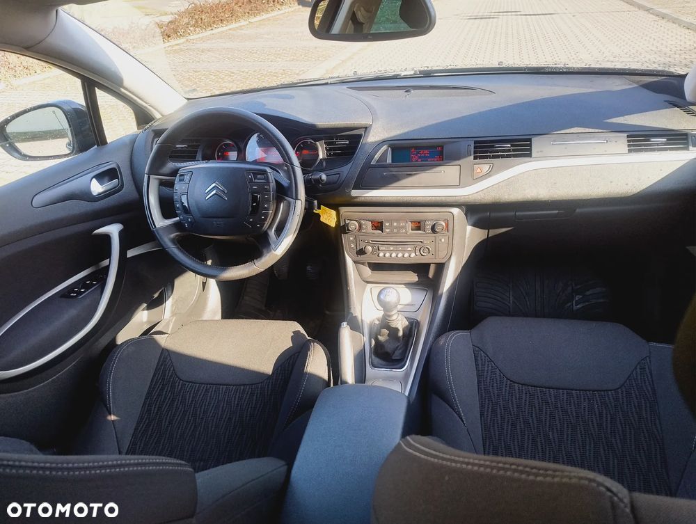 Citroën C5 HDi 140 FAP Confort - 16