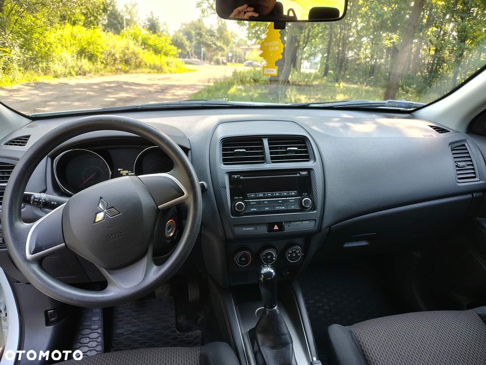 Mitsubishi ASX 1.6 Inform - 9
