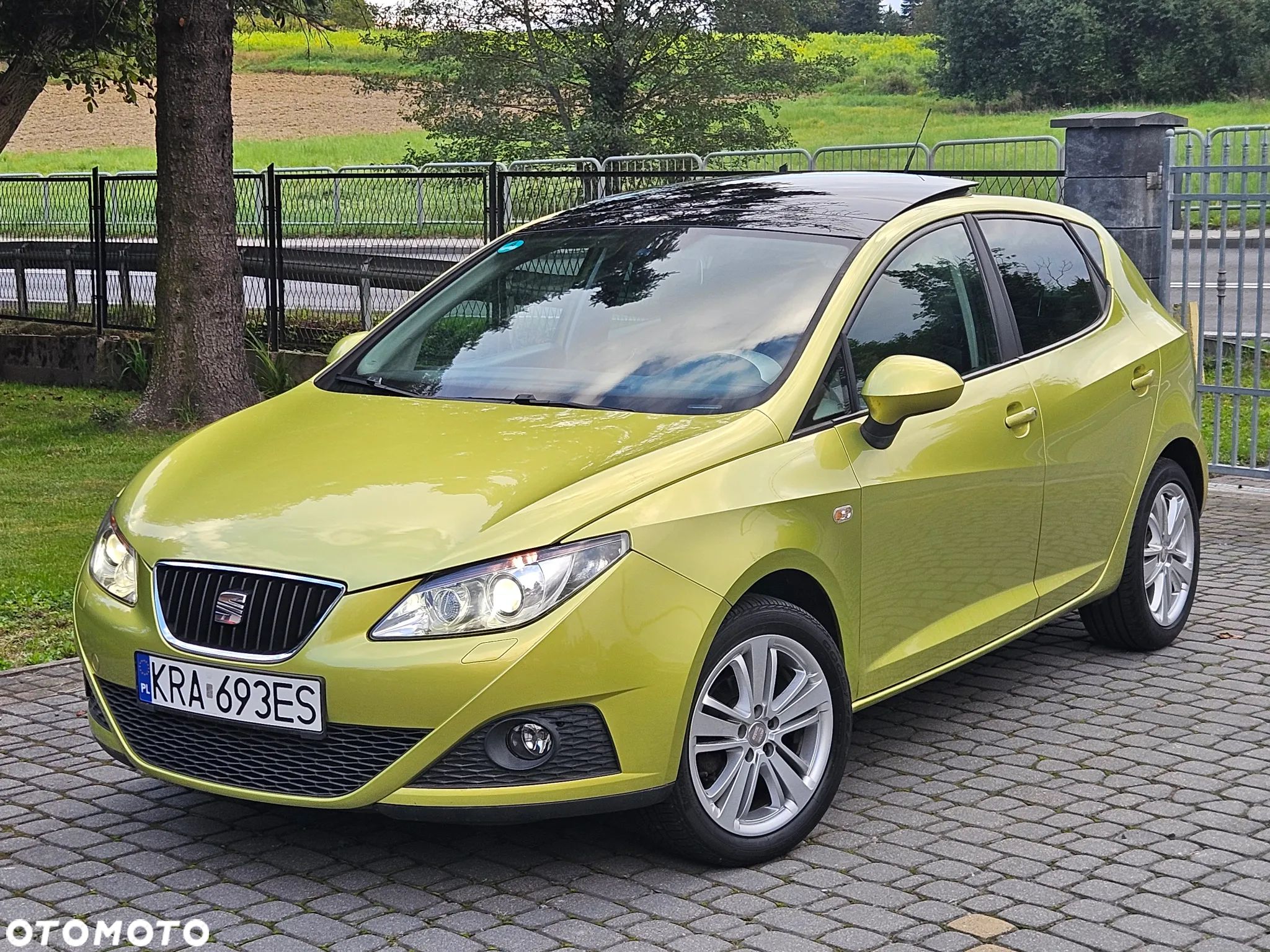 Seat Ibiza 1.6 16V Stylance - 1