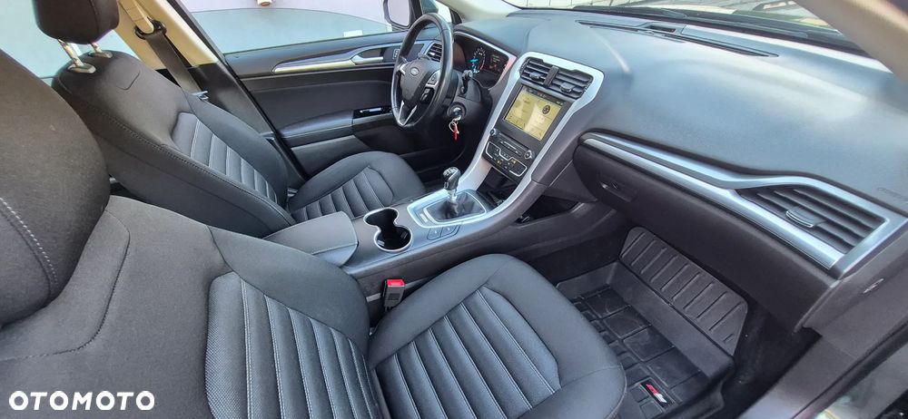 Ford Mondeo - 14