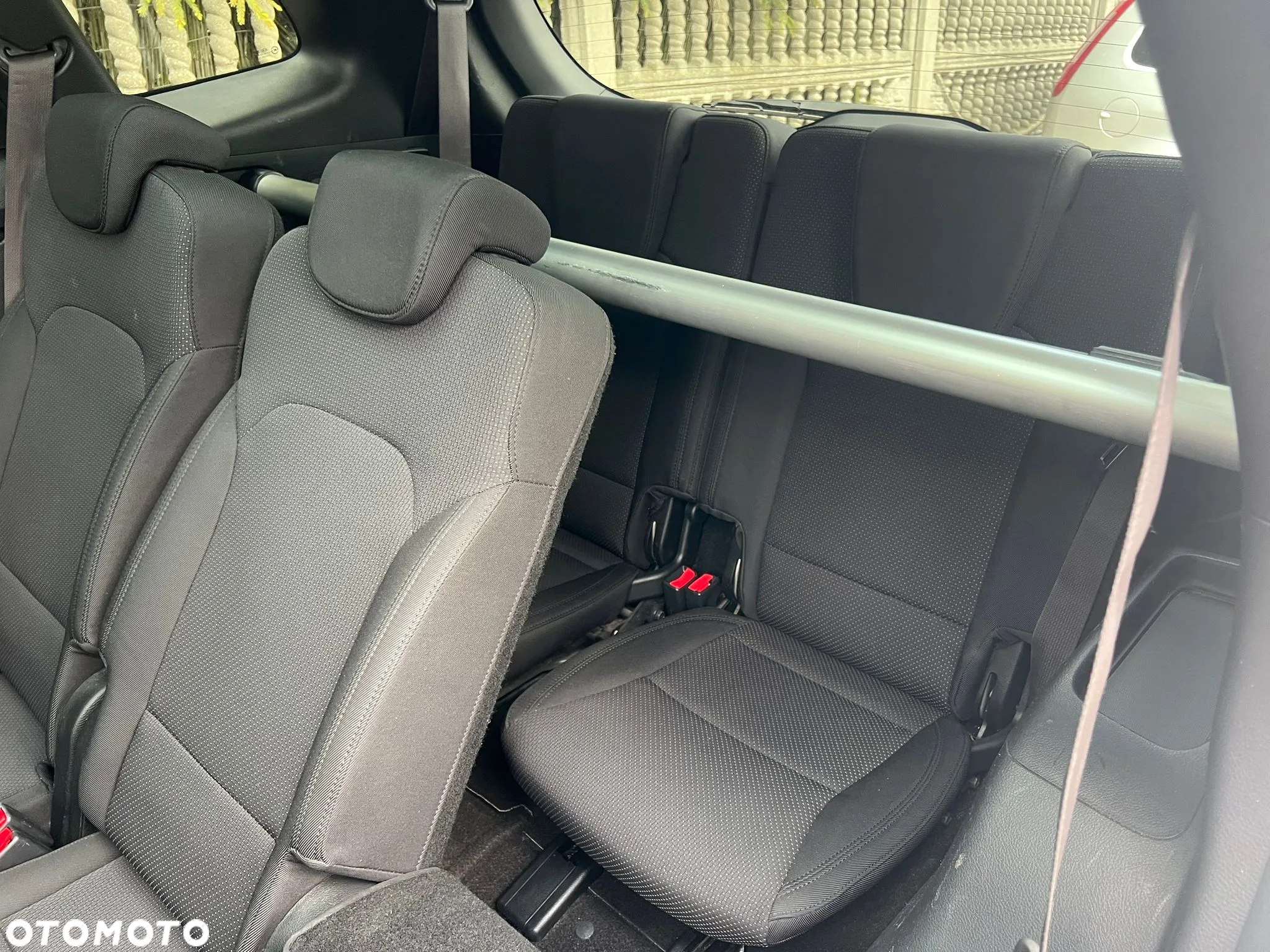 Kia Carens 1.7 CRDi XL 7os - 25