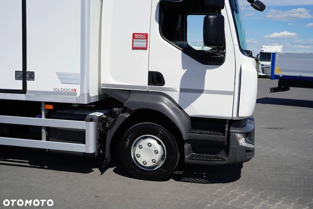 Renault / D 12 / 210 / ACC / EURO 6 / CHŁODNIA / ŁAD. 5950 KG / 11 PALET - 29