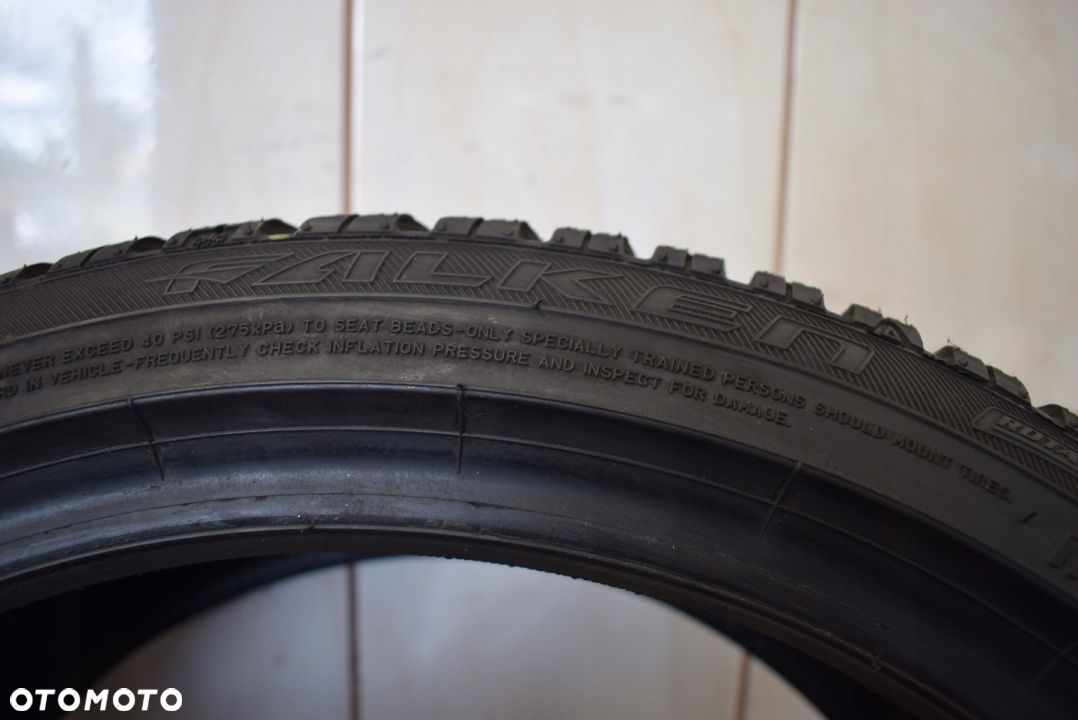 R17 215/40 87V Falken Eurowinter HS01 - 5