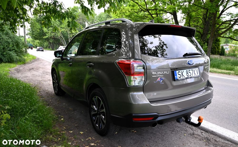 Subaru Forester 2.0 XT Platinum Lineartronic - 15
