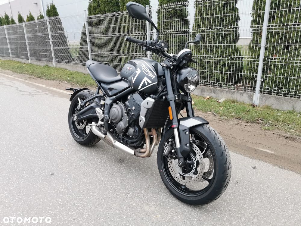Triumph Trident - 4