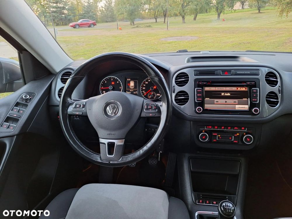 Volkswagen Tiguan 2.0 TDI 4Mot Sport&Style - 4