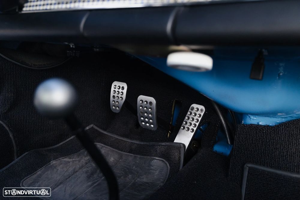 Porsche 911 Série G - 25