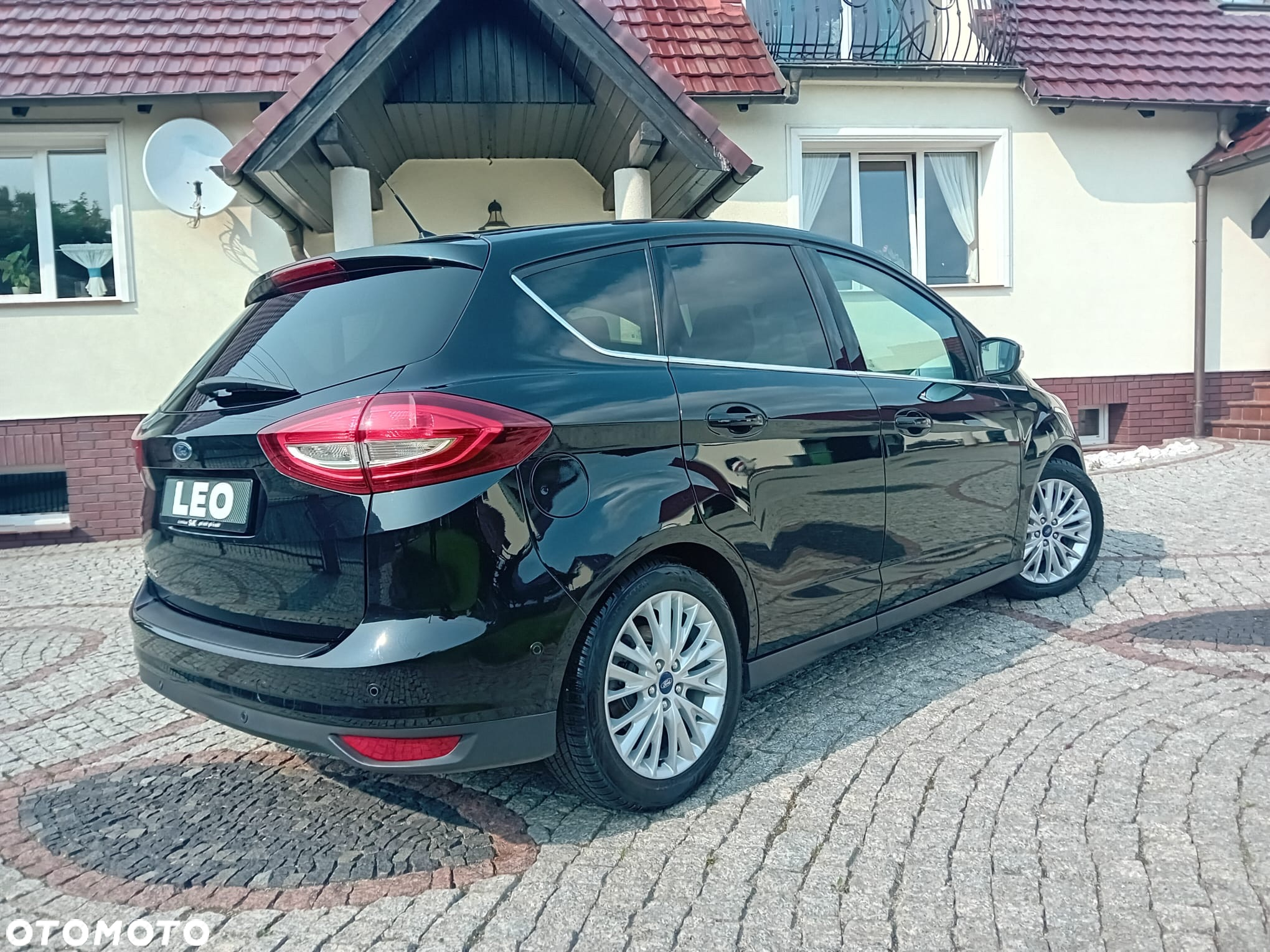 Ford C-MAX 2.0 TDCi Start-Stop-System Titanium - 17