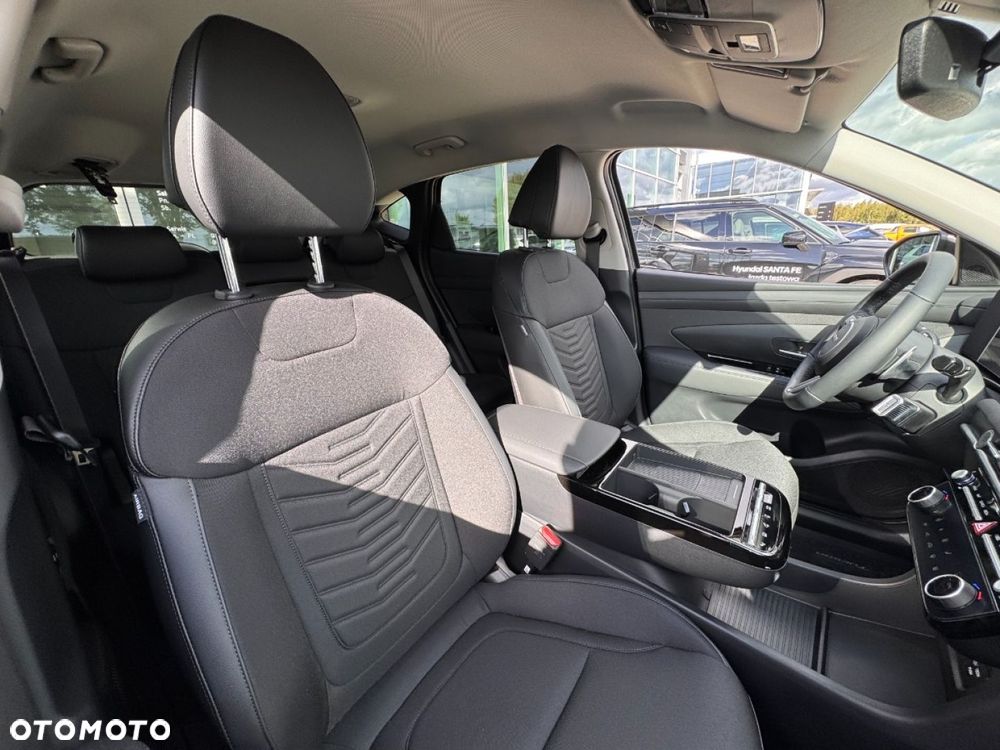 Hyundai Tucson - 24