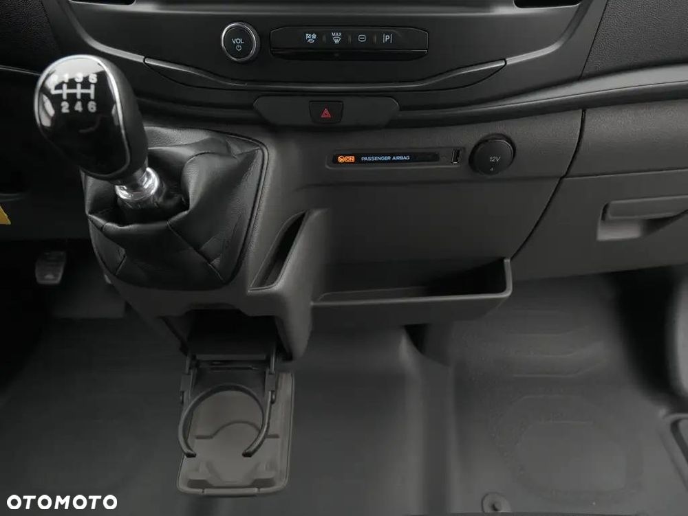 Ford Transit L3H2 130KM Trend AUTOMAT - 19