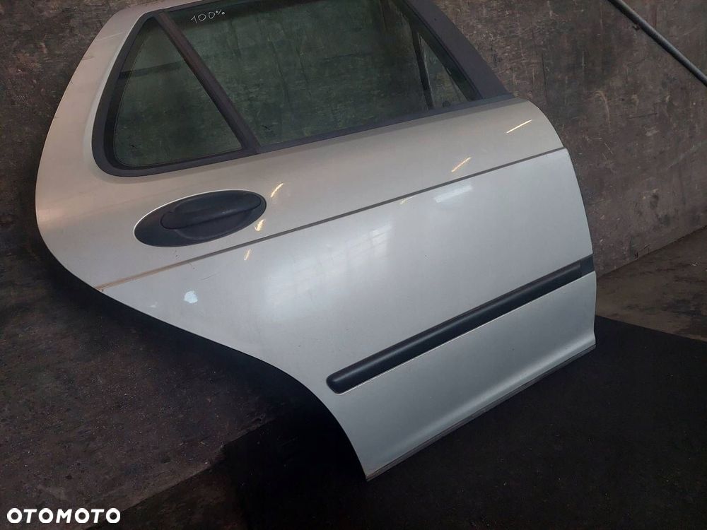 DRZWI KOMPLETNE PRAWY TYŁ SAAB 9-5 I SEDAN 268 - 2