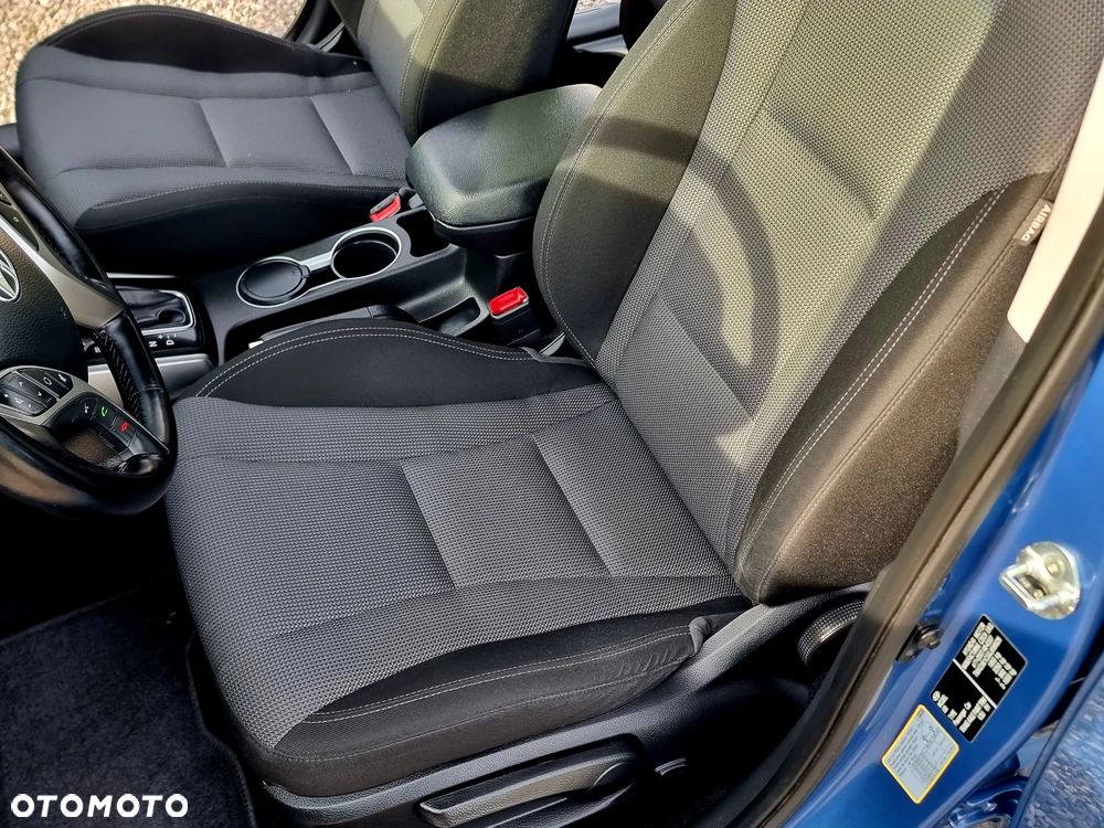 Hyundai i30 Kombi 1.6 GDi DCT Style - 24