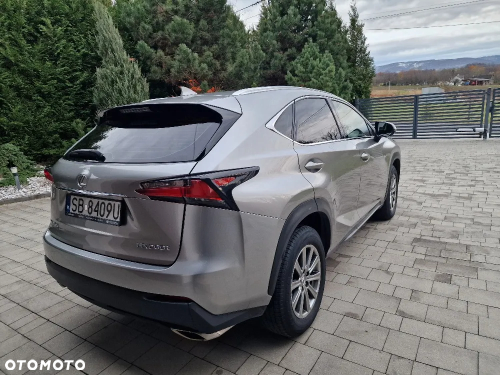 Lexus NX 200t Elite 2WD - 7