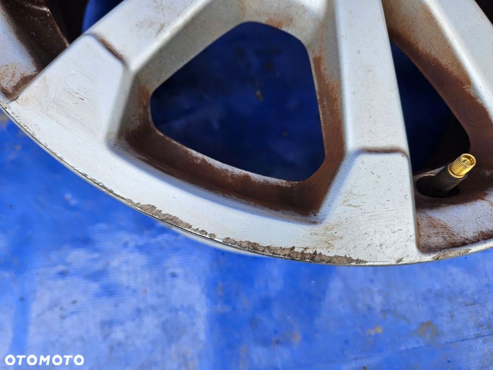 TOYOTA VERSO 09-18 FELGA 16" - 2