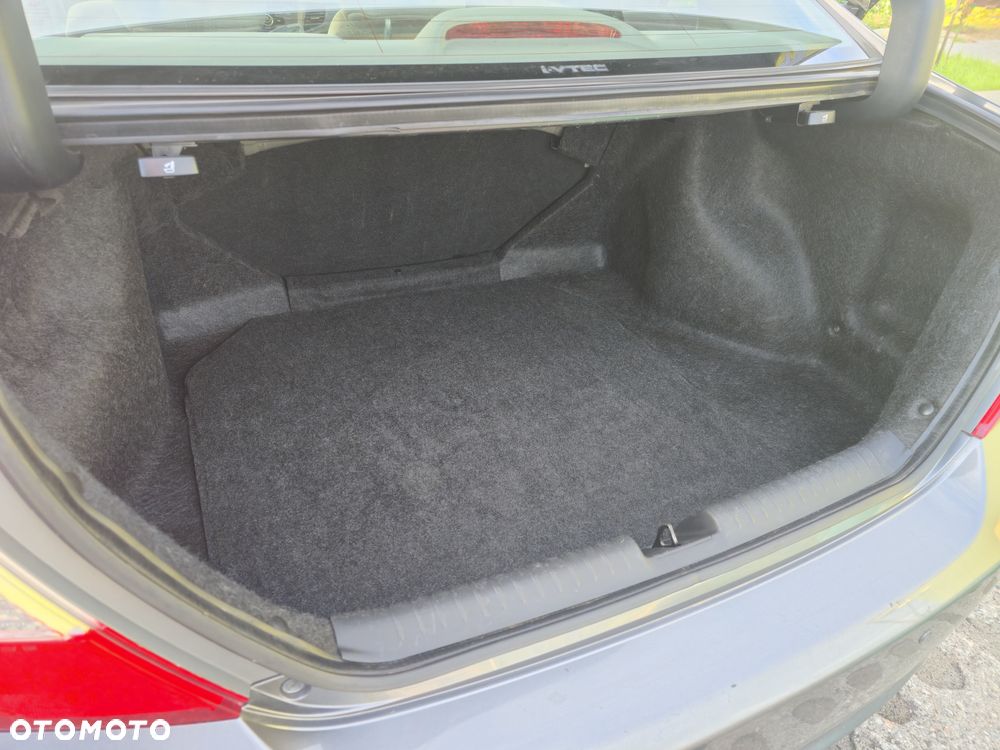 Honda Civic 1.8 Comfort - 10