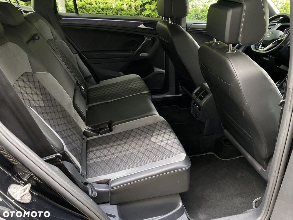 Volkswagen Tiguan Allspace 2.0 TDI 4Mot R-Line DSG - 35