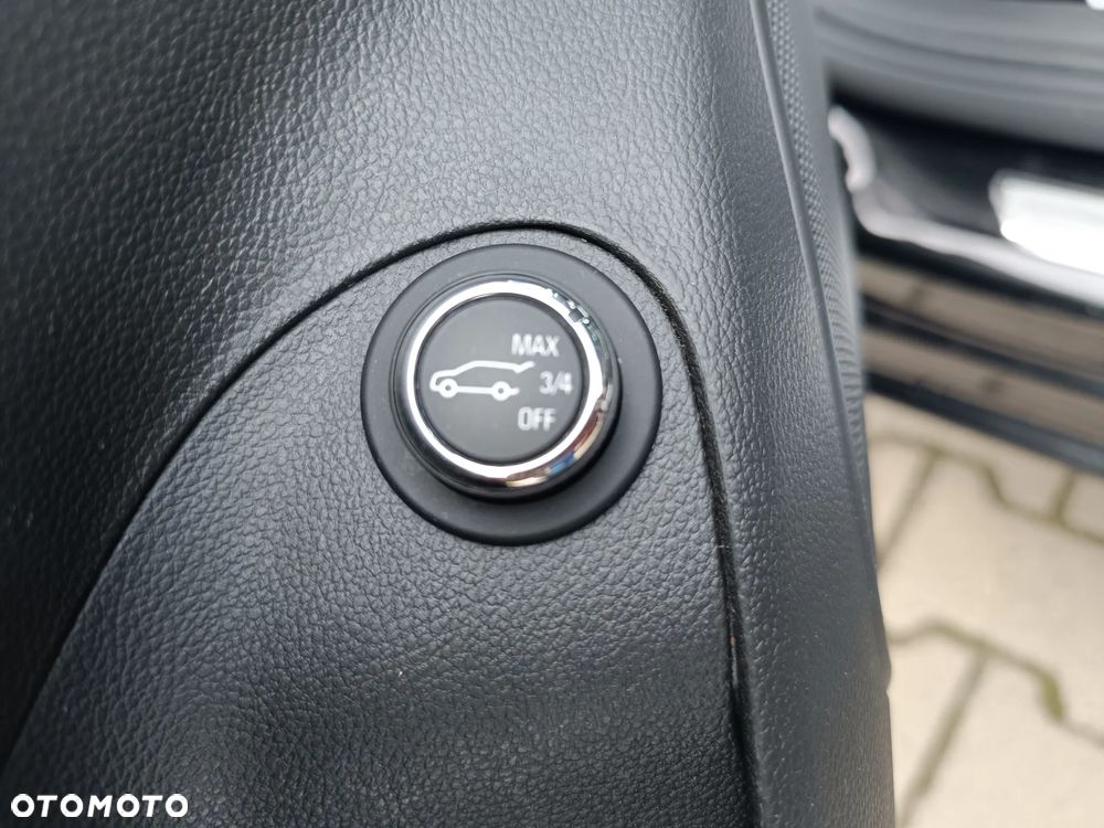 Opel Astra 1.4 Turbo Innovation - 21