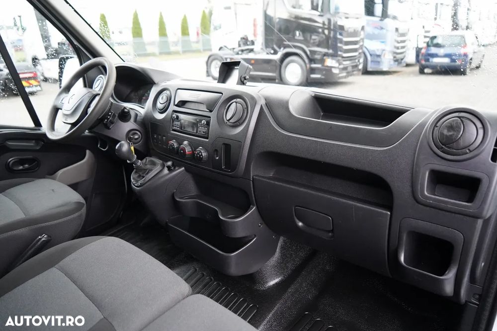 Renault MASTER / BASCULATOR SPATE / 3 LOCURI / DOUĂ TRANSMISII / MANUALĂ / IMPORTATĂ / - 34