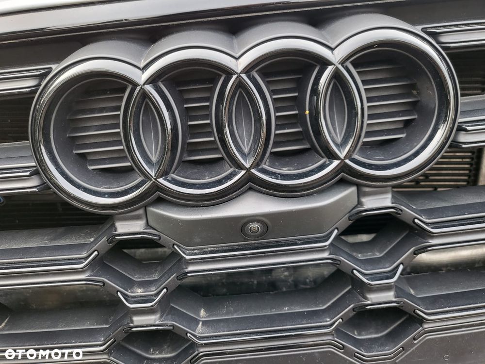 Audi Q5 1.5 e-Hybrid DSG Tribe Edition - 12