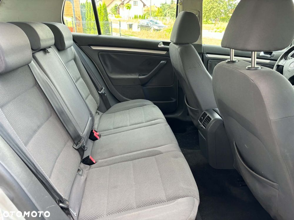 Volkswagen Golf 1.9 TDI Tour - 9