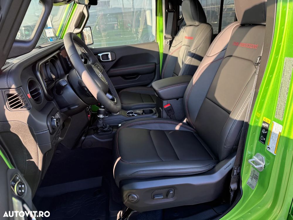 Jeep Wrangler Unlimited 2.0 AT8 4WD Rubicon - 18