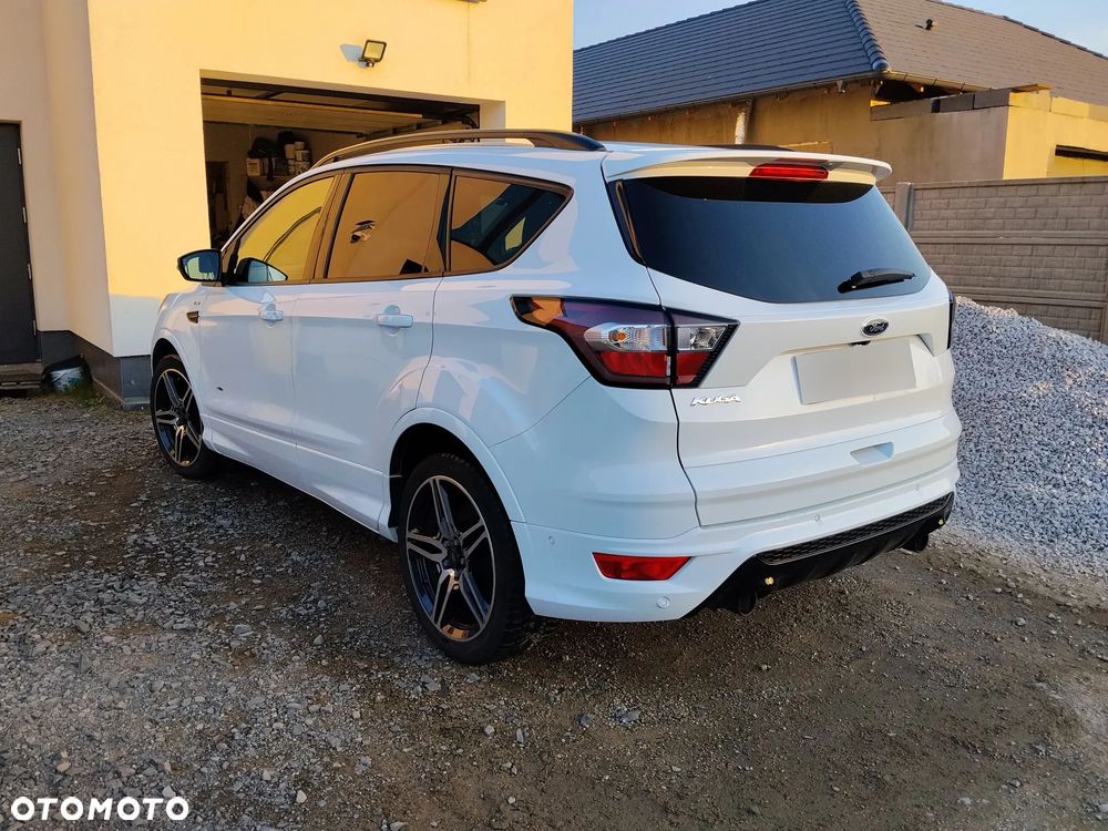 Ford Kuga 2.0 TDCi AWD ST-Line - 5