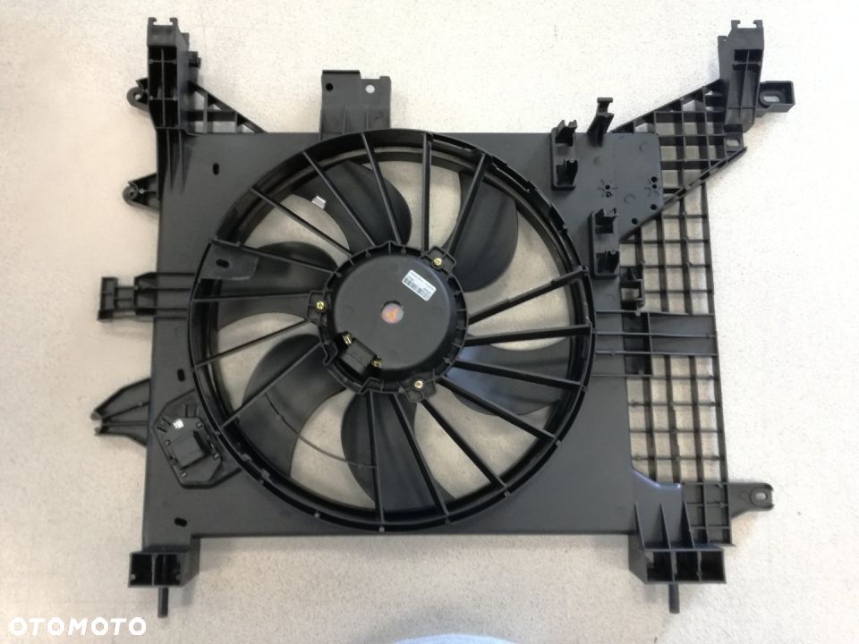 WENTYLATOR CHŁODNICY DACIA DUSTER 1.5 DCI 1.6 NOWY - 1