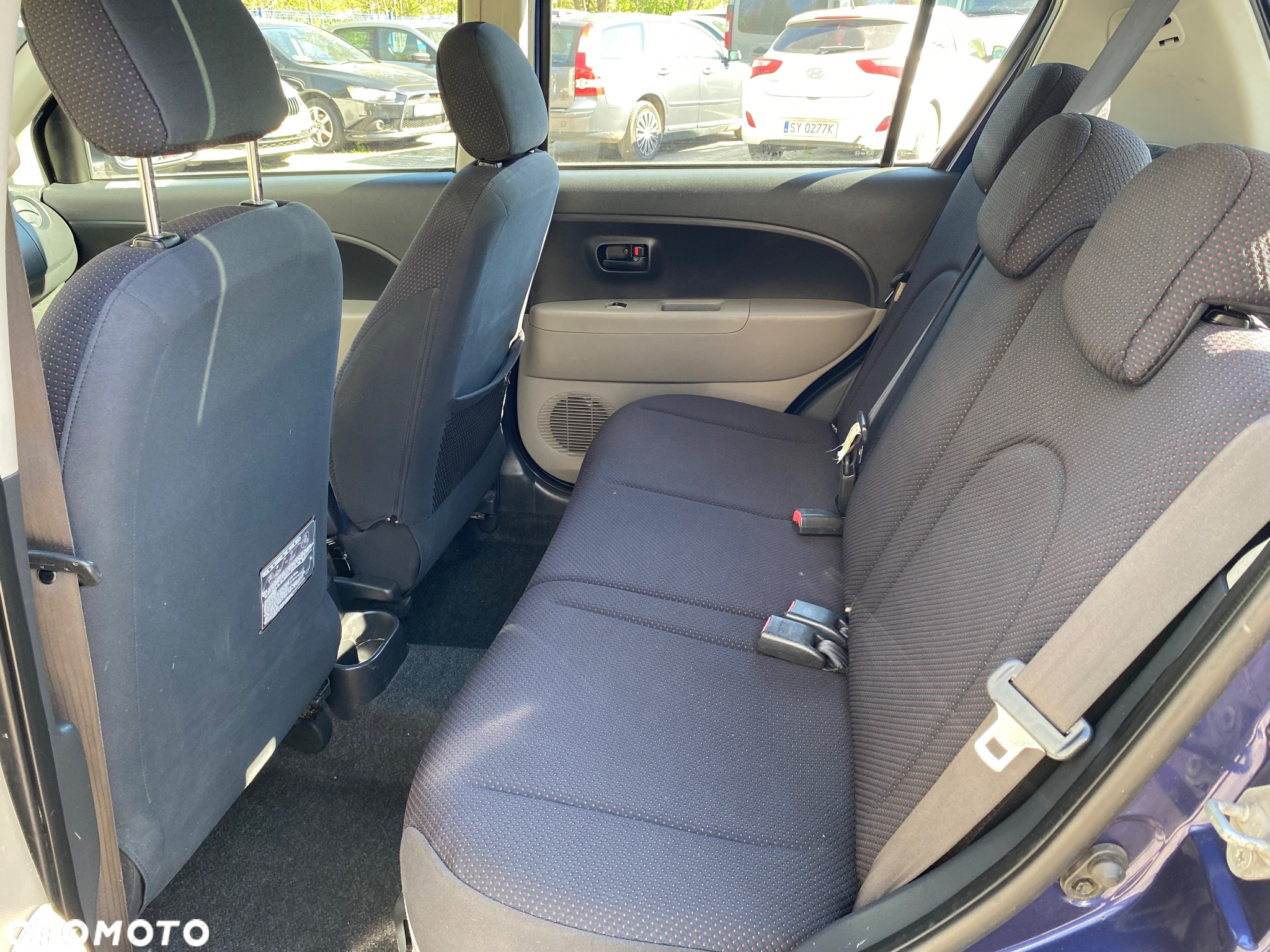Daihatsu Sirion 1.3 - 10