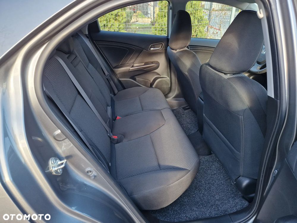 Honda Civic 1.8 i-VTEC Elegance - 18