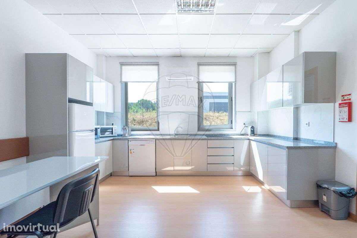 Armazém  para venda - Grande imagem: 3/30