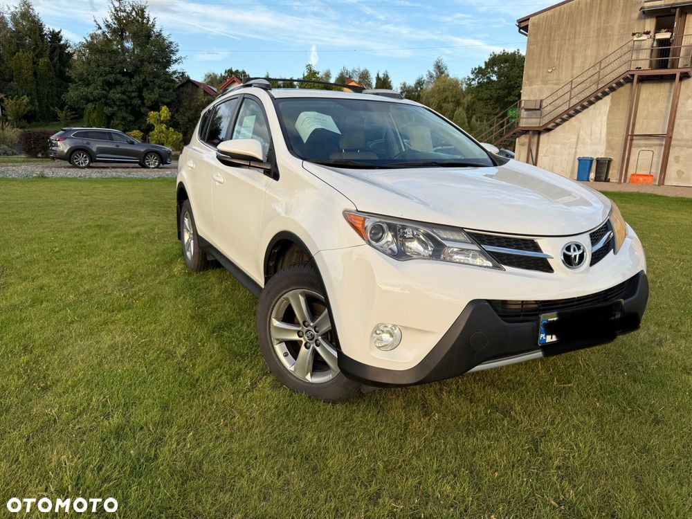 Toyota RAV4 2.5 XLE - 2