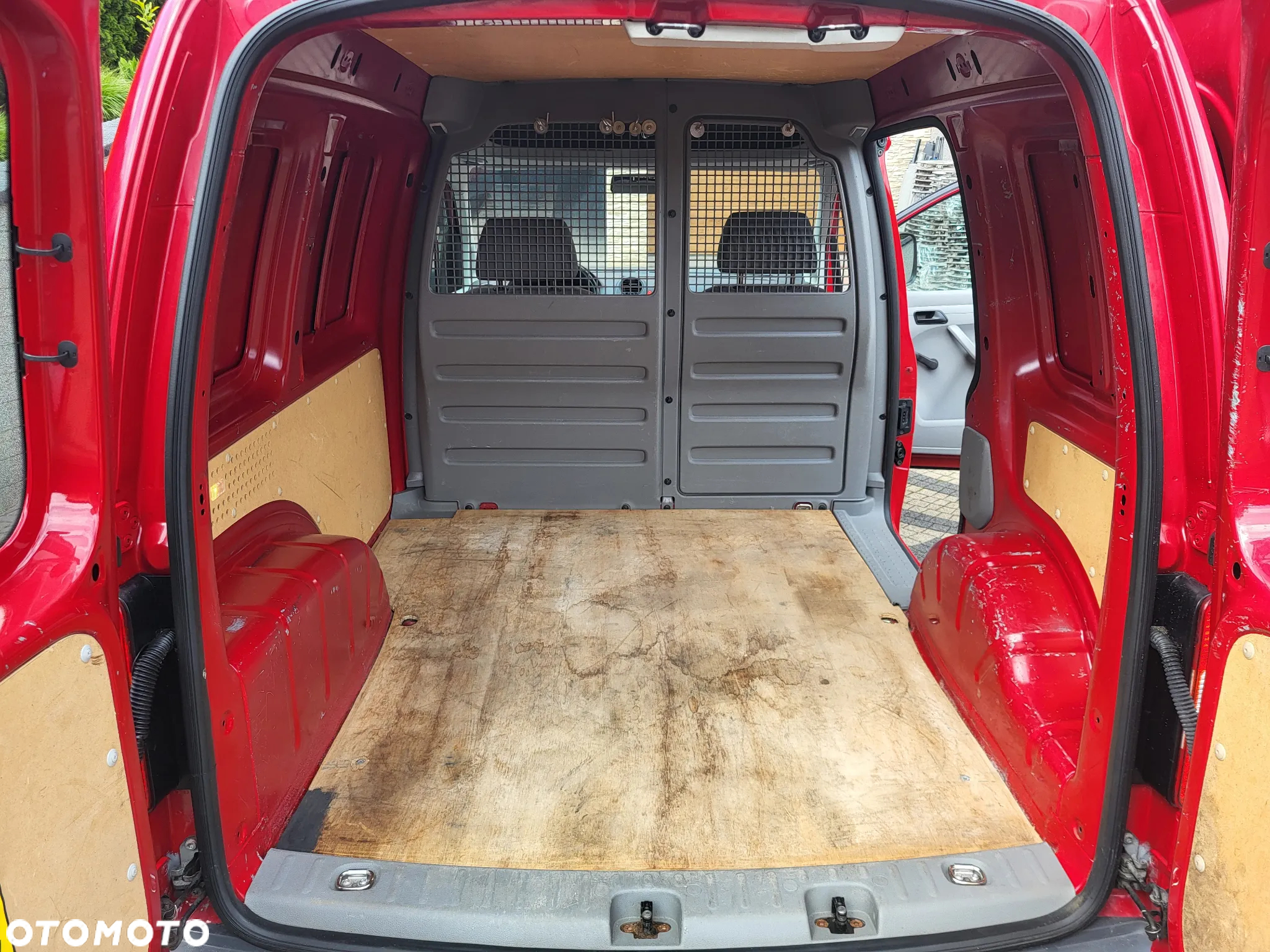 Volkswagen CADDY - 16