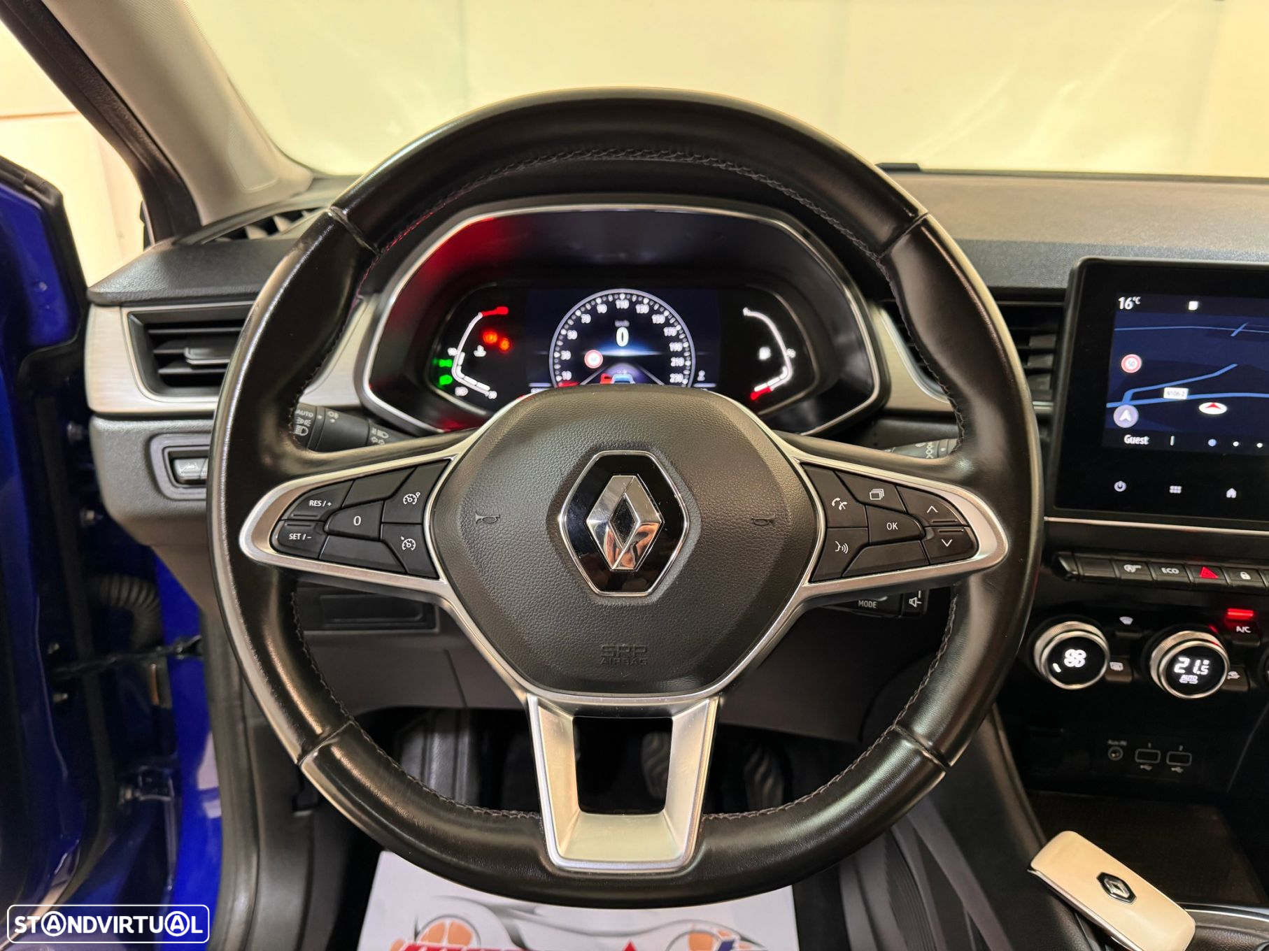Renault Captur 1.0 TCe Exclusive - 16
