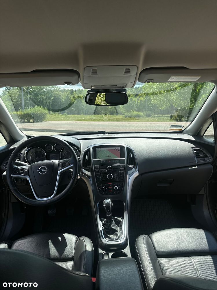 Opel Astra 1.7 CDTI Cosmo - 14