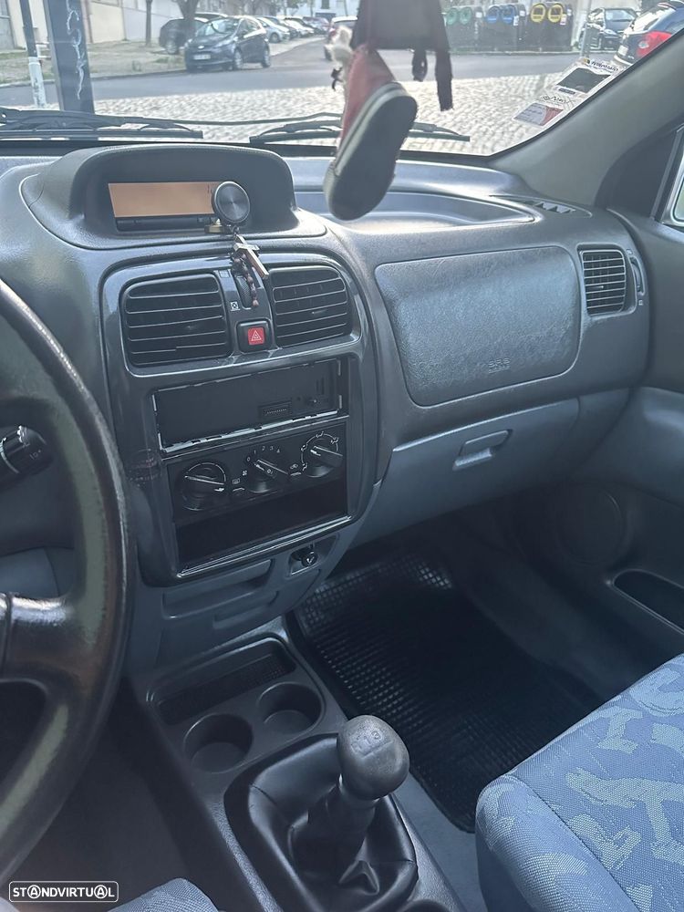 Mitsubishi Space Star 1.3 GL - 4