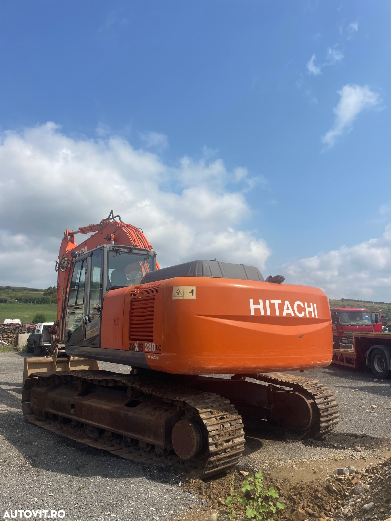 Hitachi 280 - 3