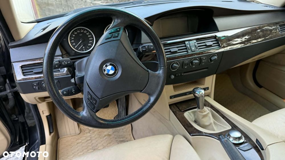 BMW Seria 5 - 8