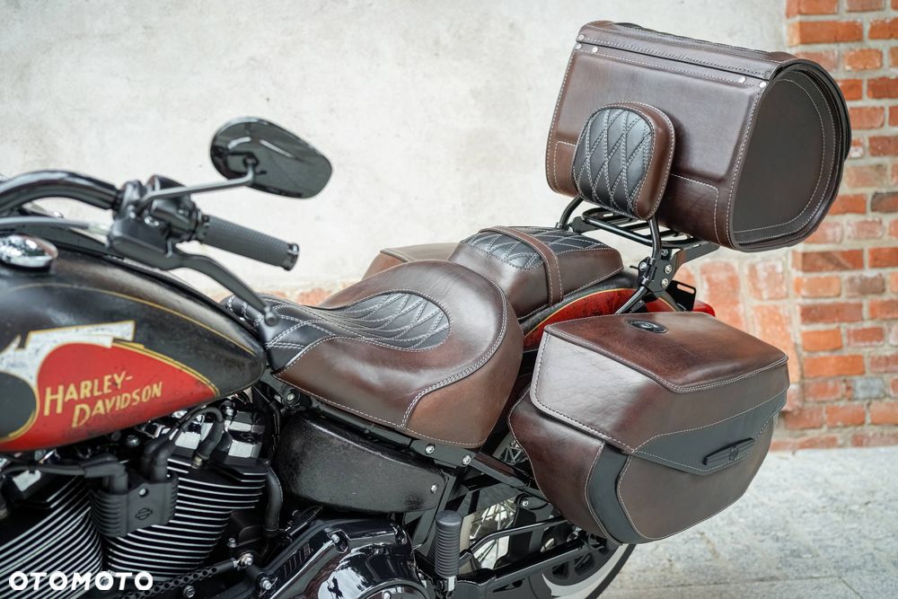 Harley-Davidson Softail Heritage Classic - 21
