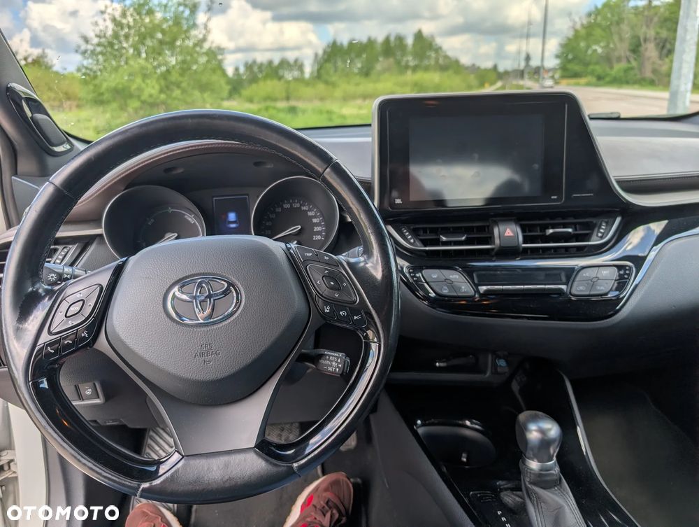 Toyota C-HR - 9