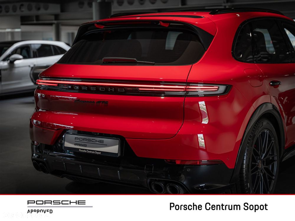 Porsche Cayenne GTS - 16