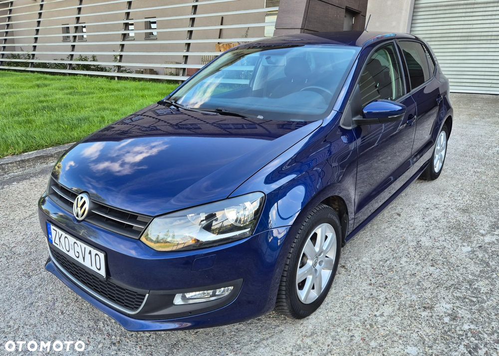 Volkswagen Polo 1.2 TSI MATCH - 1