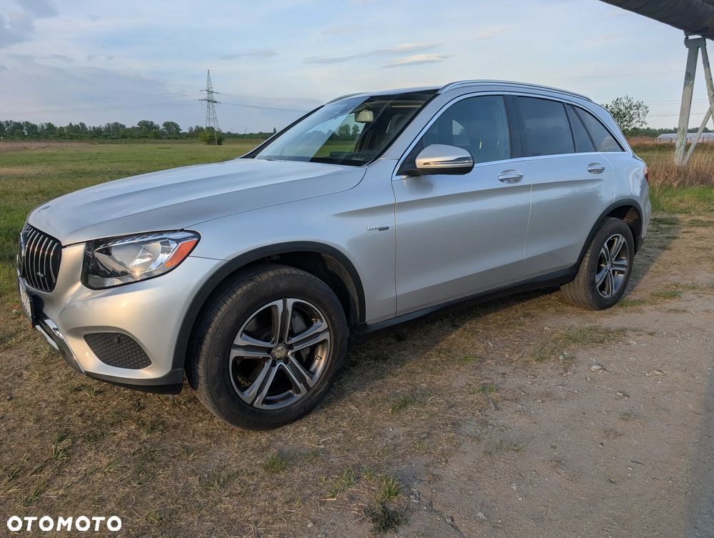 Mercedes-Benz GLC 300 4-Matic - 3